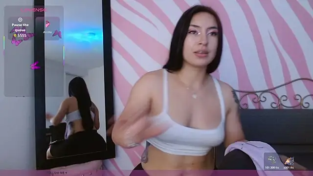 Scarlet_queen4 élő XXX-chatje