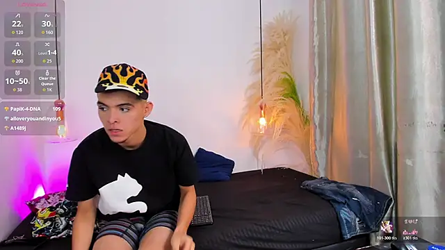 your_d0ll1 网络视讯表演