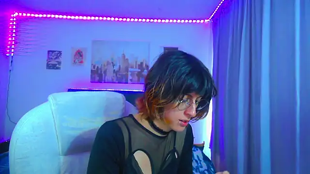 goth_minerva's Webcam Show