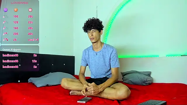 liammendoza98 – webcam-show