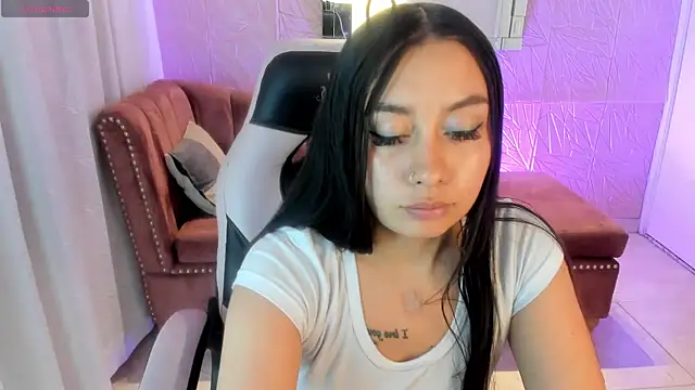 Chat +18 de miss_isabella_m ao vivo
