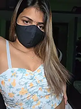 Isha_SaxのライブXXXチャット