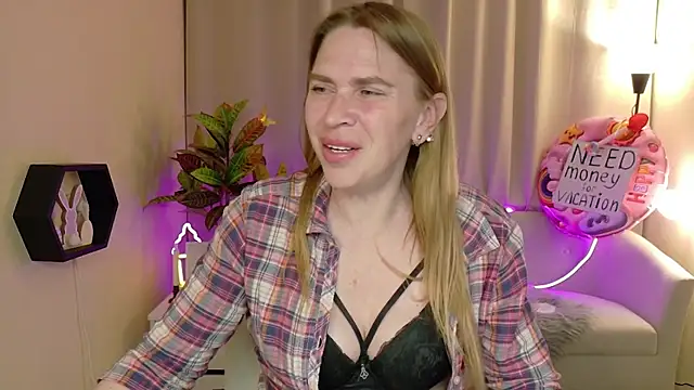 TessaDaybreak's Live XXX Chat