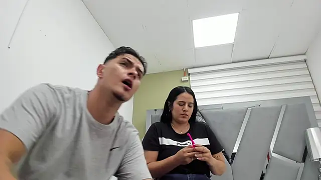 Chat +18 de DAVID_VICTORIAA ao vivo