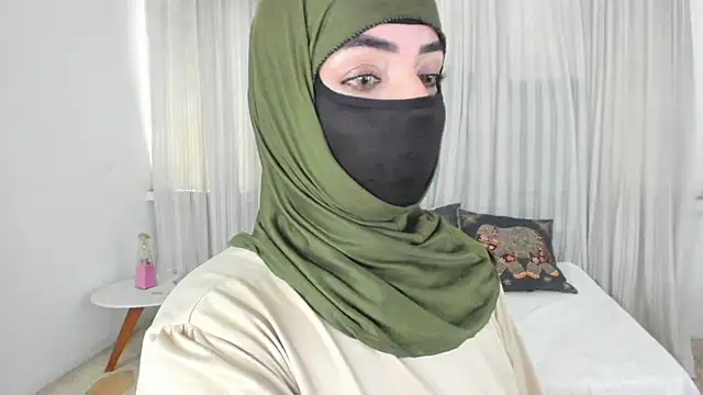 Uzra_hayed Adlı Modelin Canlı XXX Sohbeti
