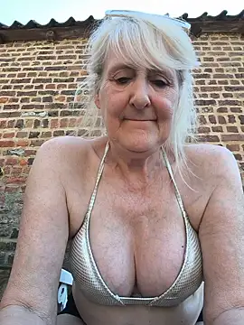Czat XXX na żywo – Heidiblueeyes