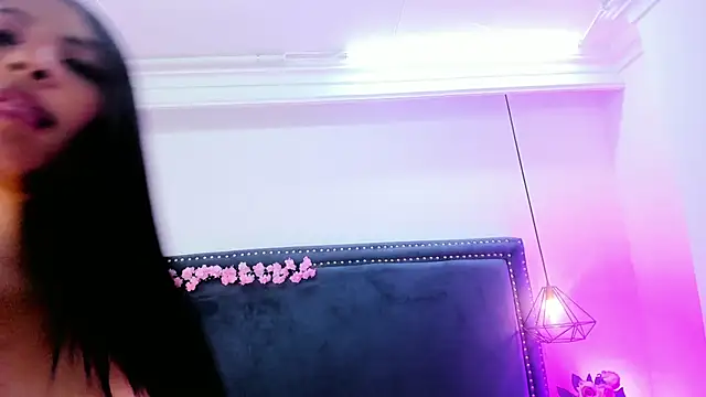 AbbyCutee_ 现场XXX聊天