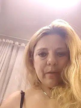 karlaanqui1's Live XXX Chat