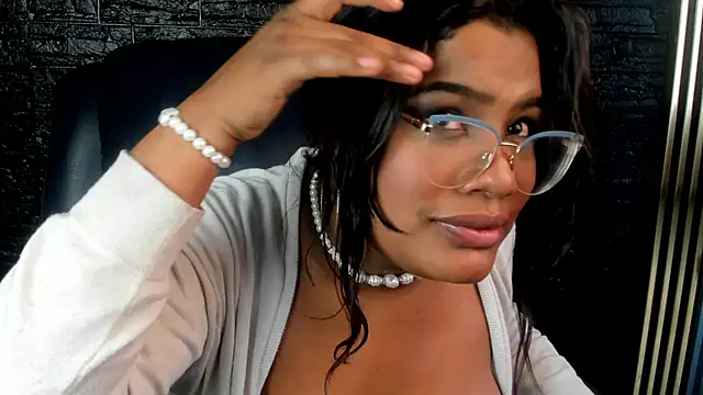 Chat +18 de Melody_Spark ao vivo
