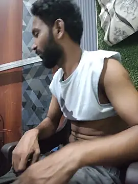 Akki-101 Webcam show