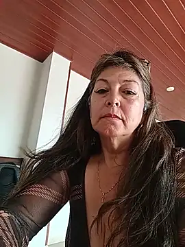 XXX chat uživo modela emma_tour