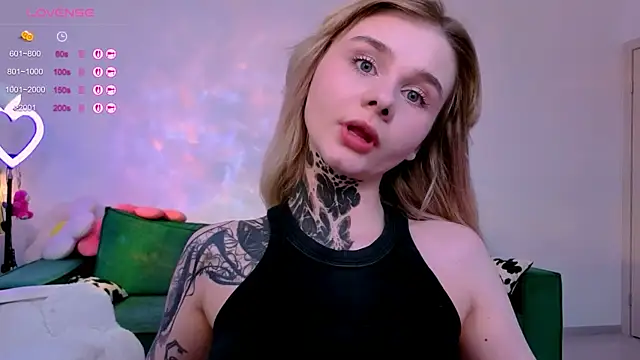 Chat +18 de Britney_Lynch ao vivo