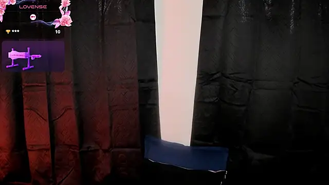 MilyFerrer's Live XXX Chat
