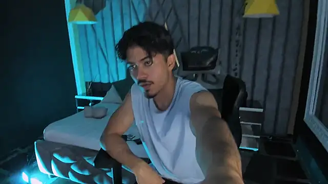 NicolaiKarav Pertunjukan Webcam