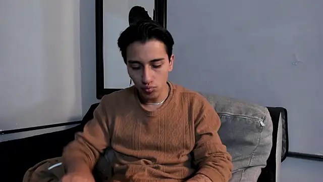 Czat XXX na żywo – Andy_Joy_