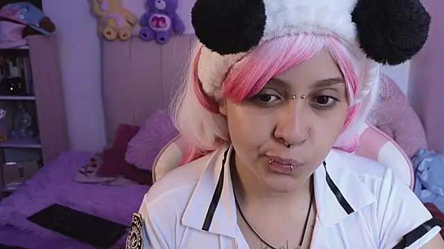NekoWaifu's Live XXX Chat