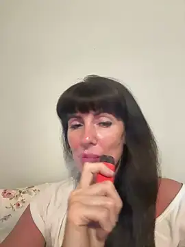 LadyLuxLover's Live XXX Chat