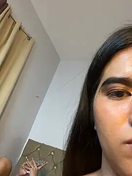 XXX chat uživo modela JassmineLove