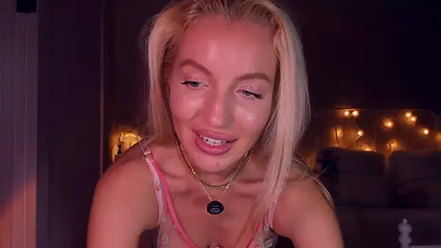 aestetick Chat XXX in diretta