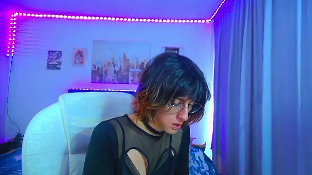 goth_minervan Webbikameraesitys