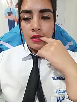 دردشة MAYE__13 الجنسية المباشرة