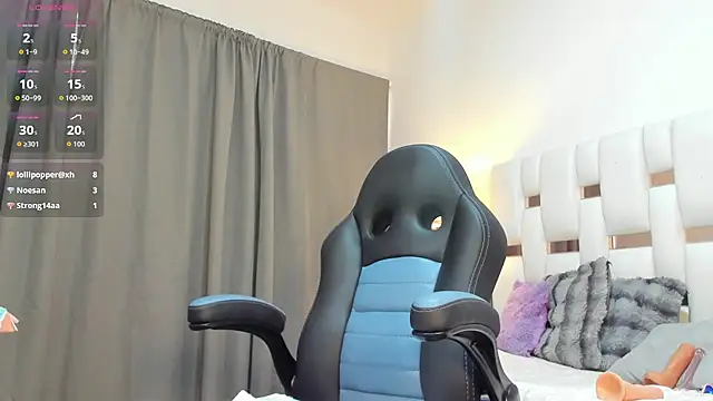 SaraWatsonn1 Chat XXX in diretta
