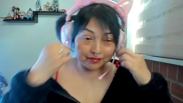 Shaddycute_ 라이브 XXX 채팅
