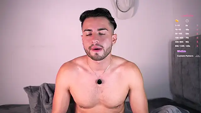 XXX chat uživo modela aydan_hw