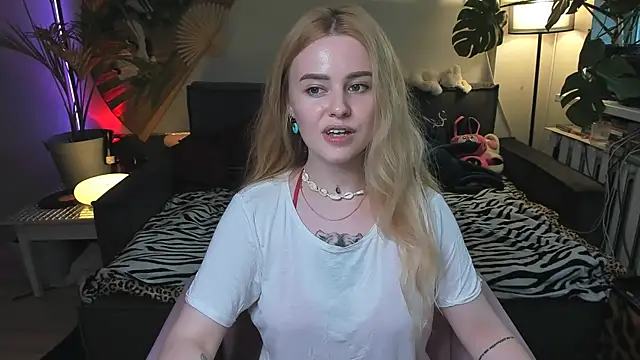 Alexa_PirsのライブXXXチャット