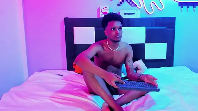 Lucky_boys__X 在線直播表演