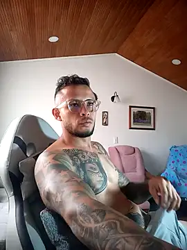 sebastian_horny's Live XXX Chat