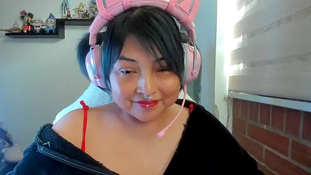 Shaddycute_'s Live XXX Chat