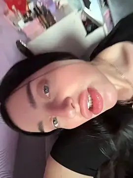 Soft_Pleasuren Live XXX chat