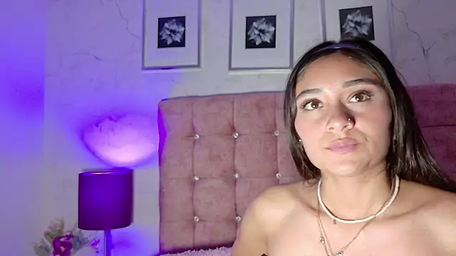 Mila_Dreamm Obrolan Langsung XXX