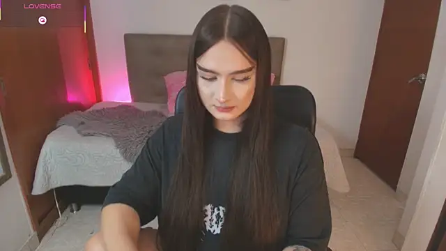 Miley_Baker 라이브 XXX 채팅