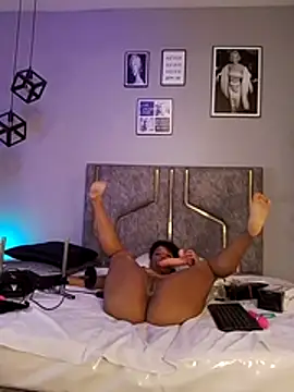 Онлайн чат XXX miaakittyy