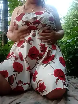Вебкам-шоу XHelenaX90