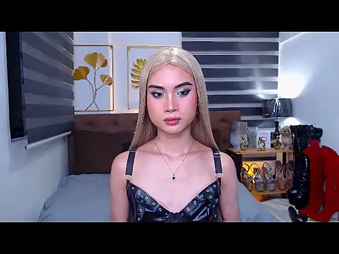 JuicyCockThea Live XXX-Chat