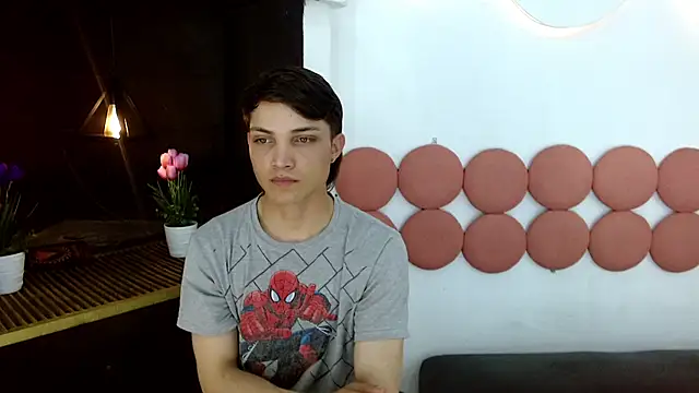 Вебкам-шоу MaxxLouis
