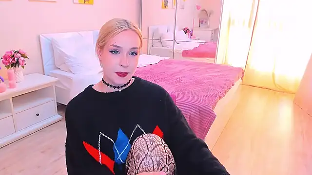 serene_land Adlı Modelin Canlı XXX Sohbeti