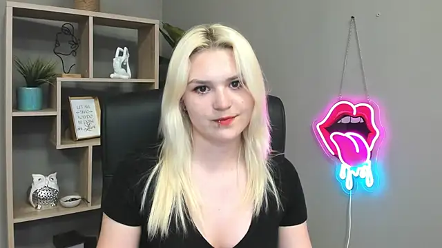 SweetLilyxo live XXX chat