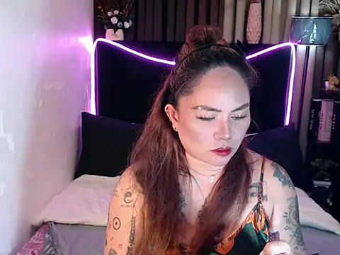 EstellaStarXxx Adlı Modelin Canlı XXX Sohbeti
