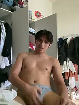 Živý XXX chat _Daniel_04