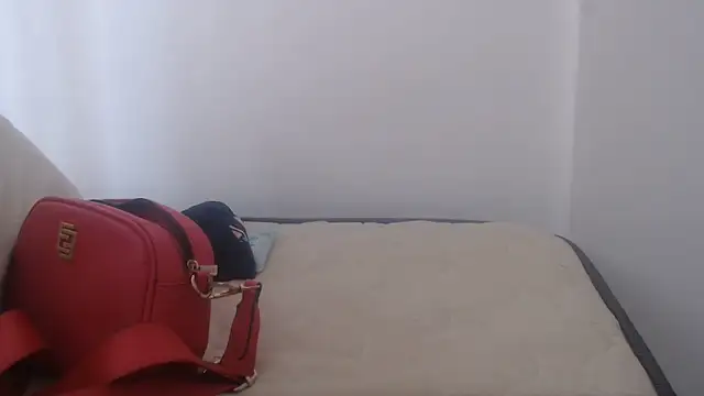 Chat +18 de sabrina_v_ ao vivo