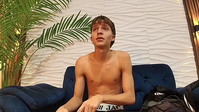 Pavo_tv's Live XXX Chat