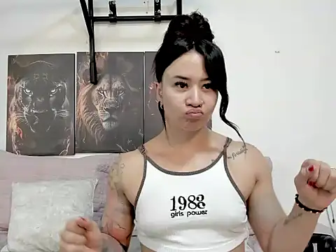 AngelMartinss 现场XXX聊天