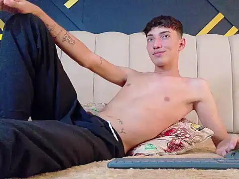 โชว์เว็บแคมของ MichaelVasquex