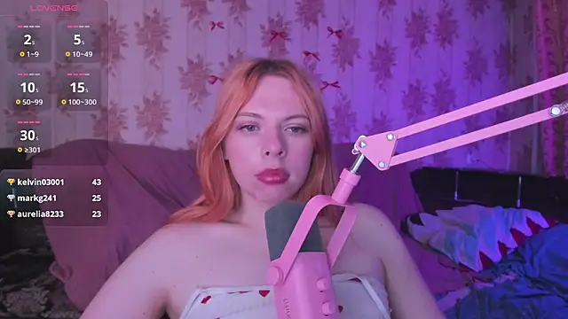 Show modela Cutie_Bambi na web-kameri