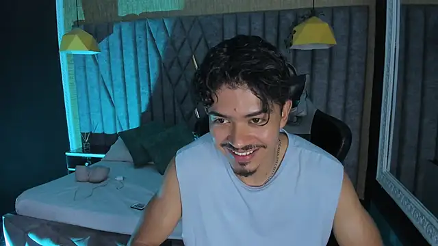 NicolaiKarav Webcam Show