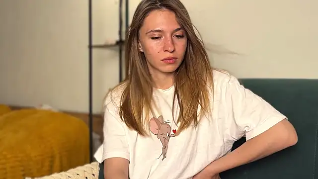 LovelyKatea Chat XXX in diretta